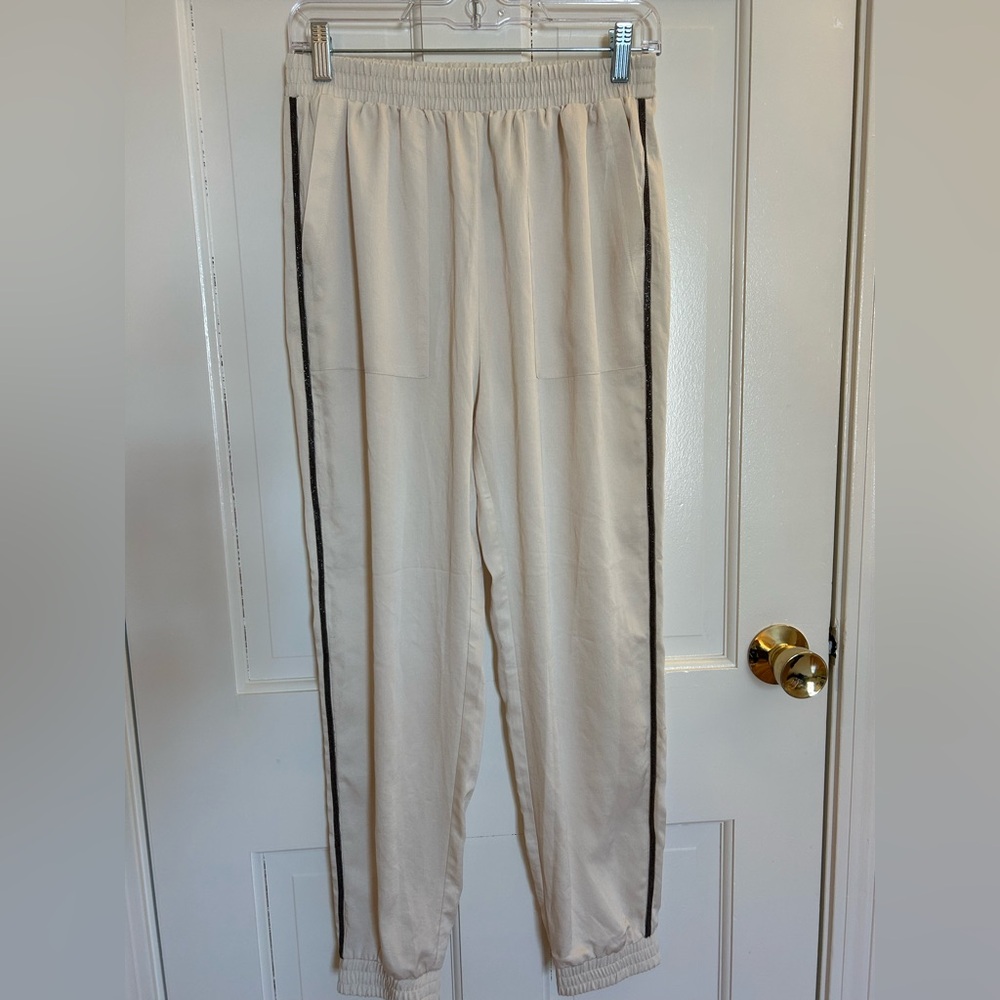 Express Pull On Silky Side Jewel Jogger Pant w/Pockets, Small. NEW WITH TAG!